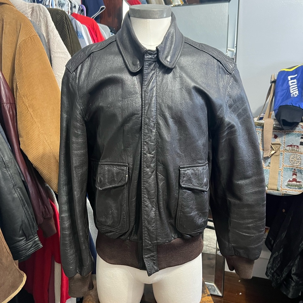 Vintage black L.L.Bean leather bomber jacket goatskin leather size medium